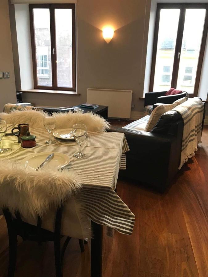 Centre Of Dingle Town - Luxury Holiday Apartment Bagian luar foto