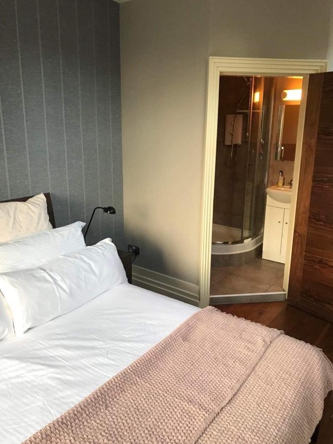 Centre Of Dingle Town - Luxury Holiday Apartment Bagian luar foto